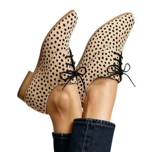 Dolcetta Felix Leopard Print Oxford Loafers Women’s 8 Lace-Up NWOT